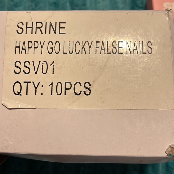 Set of ten pack shrine nails - Picture 2 of 3